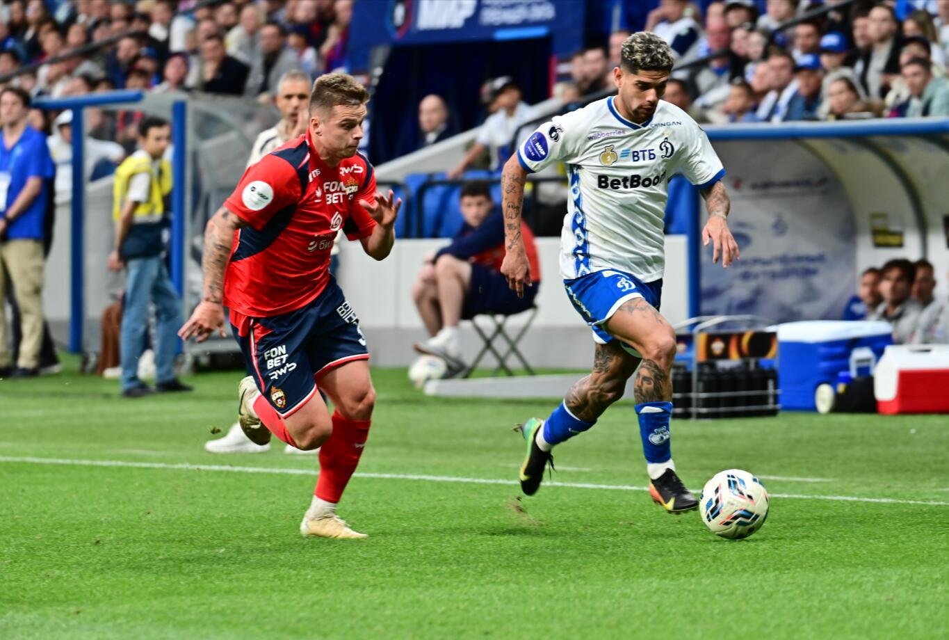 «Динамо» одержало первую победу на Зимнем кубке РПЛ, одолев по пенальти ЦСКА.