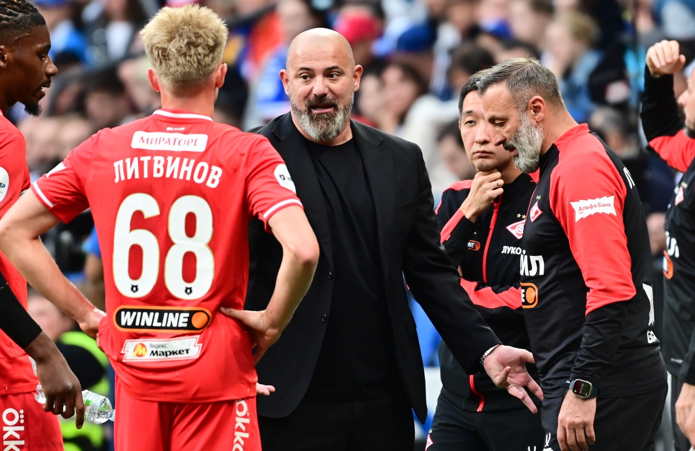 Станкович после матча с «Ахматом» накричал на журналиста во время интервью.