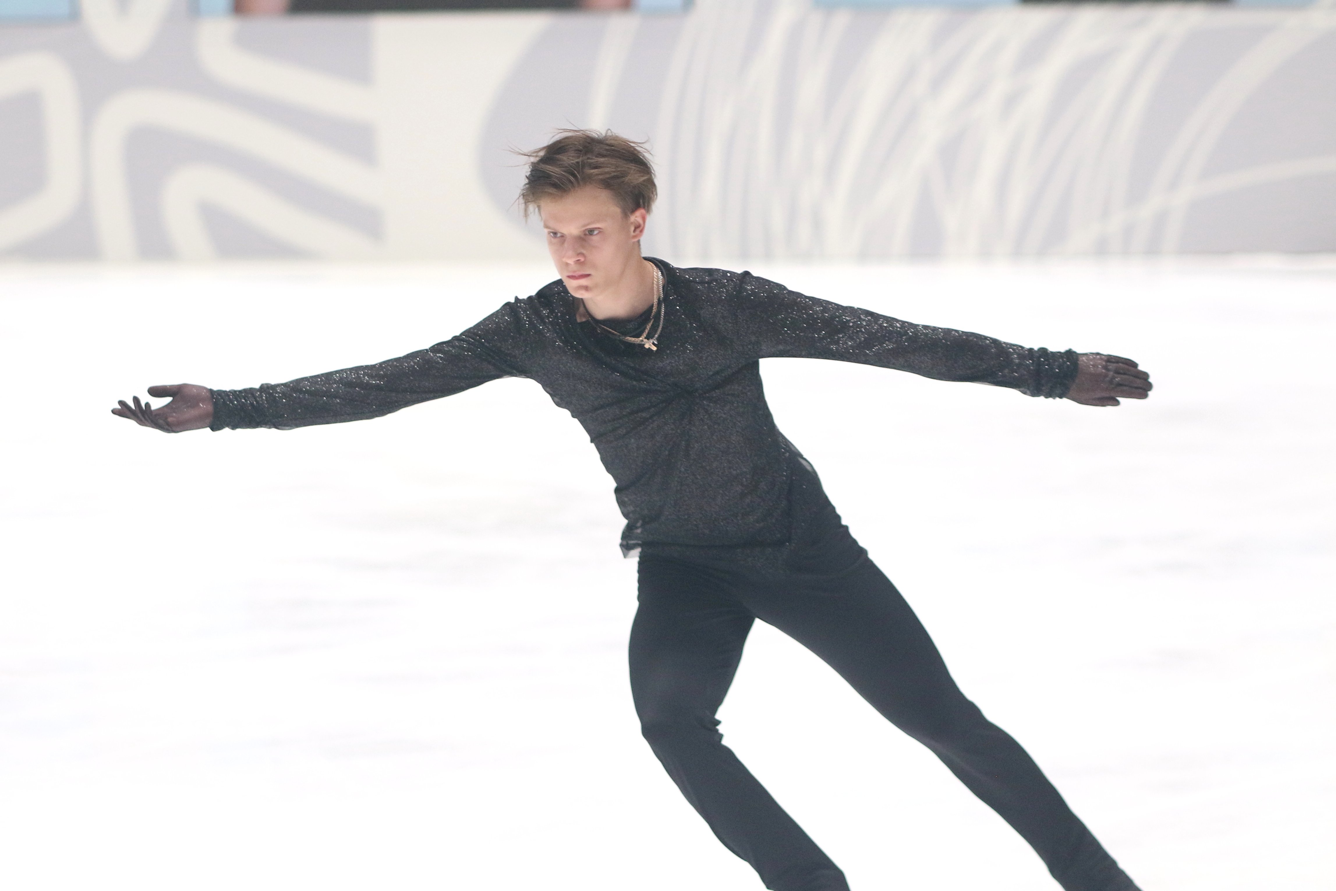 Семененко лидирует после короткой программы на этапе Гран‑при России в Москве.
