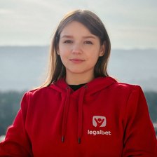 Яна Мокрушина