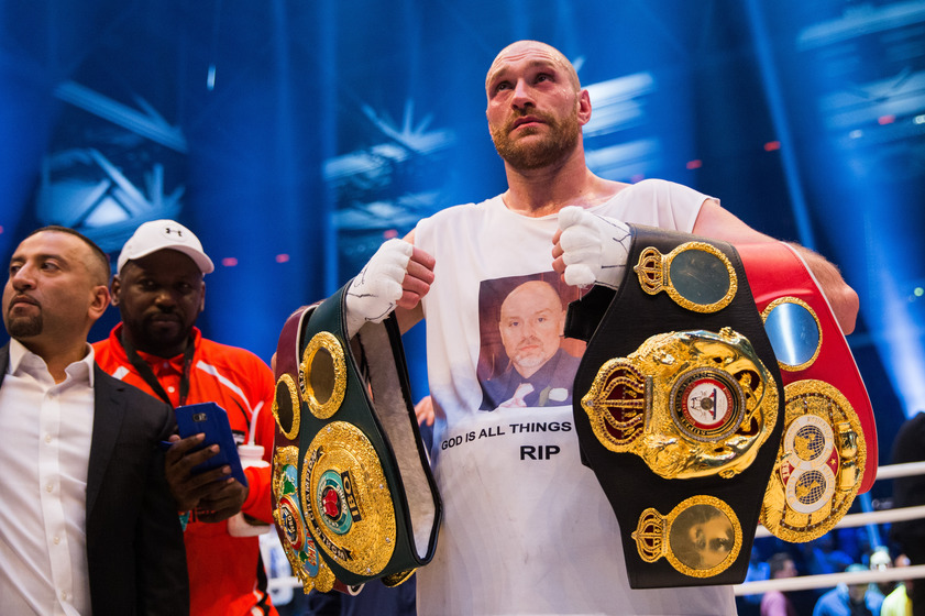 BOXING NEws: Tyson Fury announced his temporary retirement from the Internet: "In seven weeks I will smear the big dosser again"