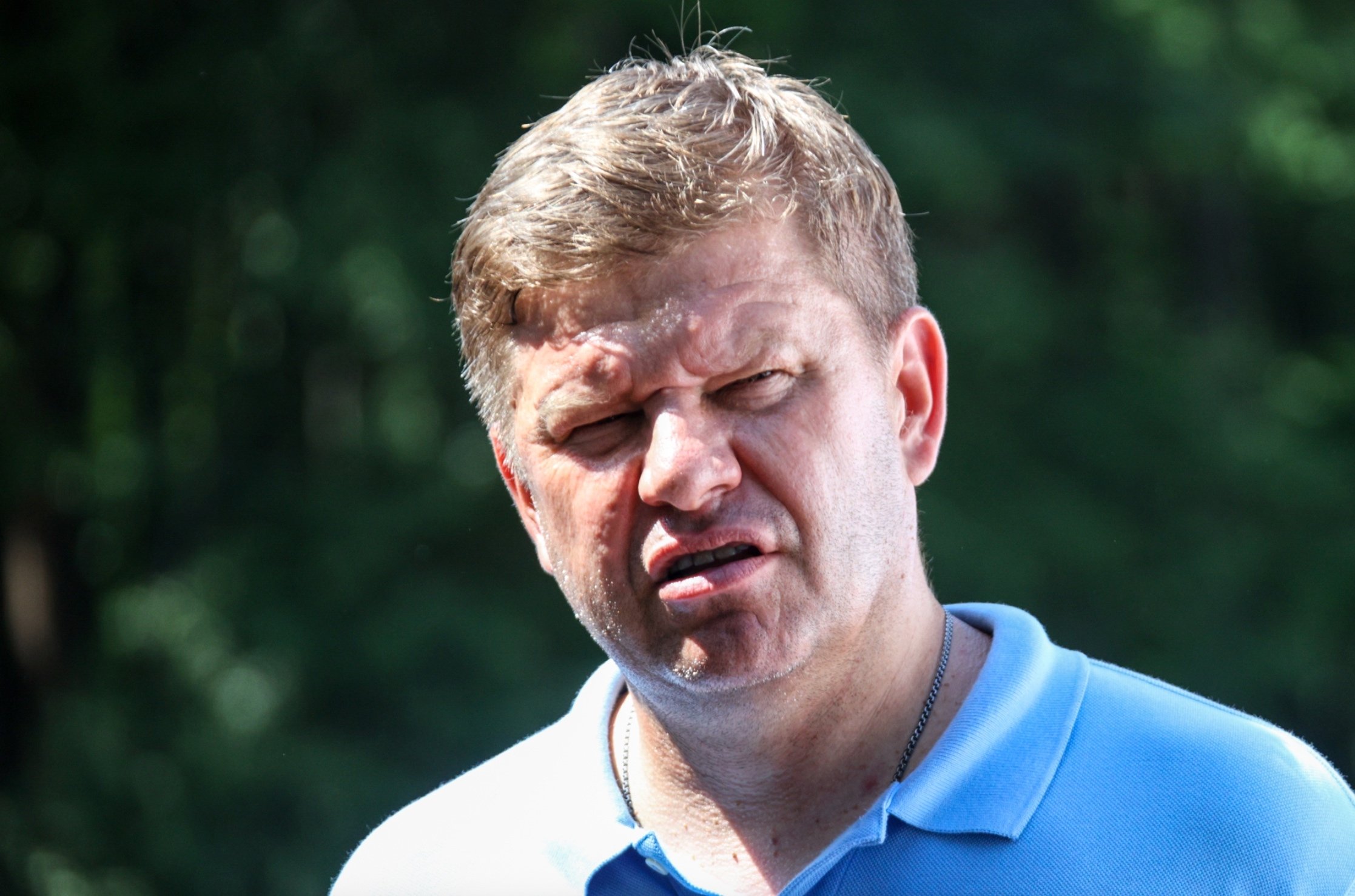 Алексей Комар: «Им необязательно детей крестить вместе». Губерниев — об игре Сафонова и Забарного за «ПСЖ».