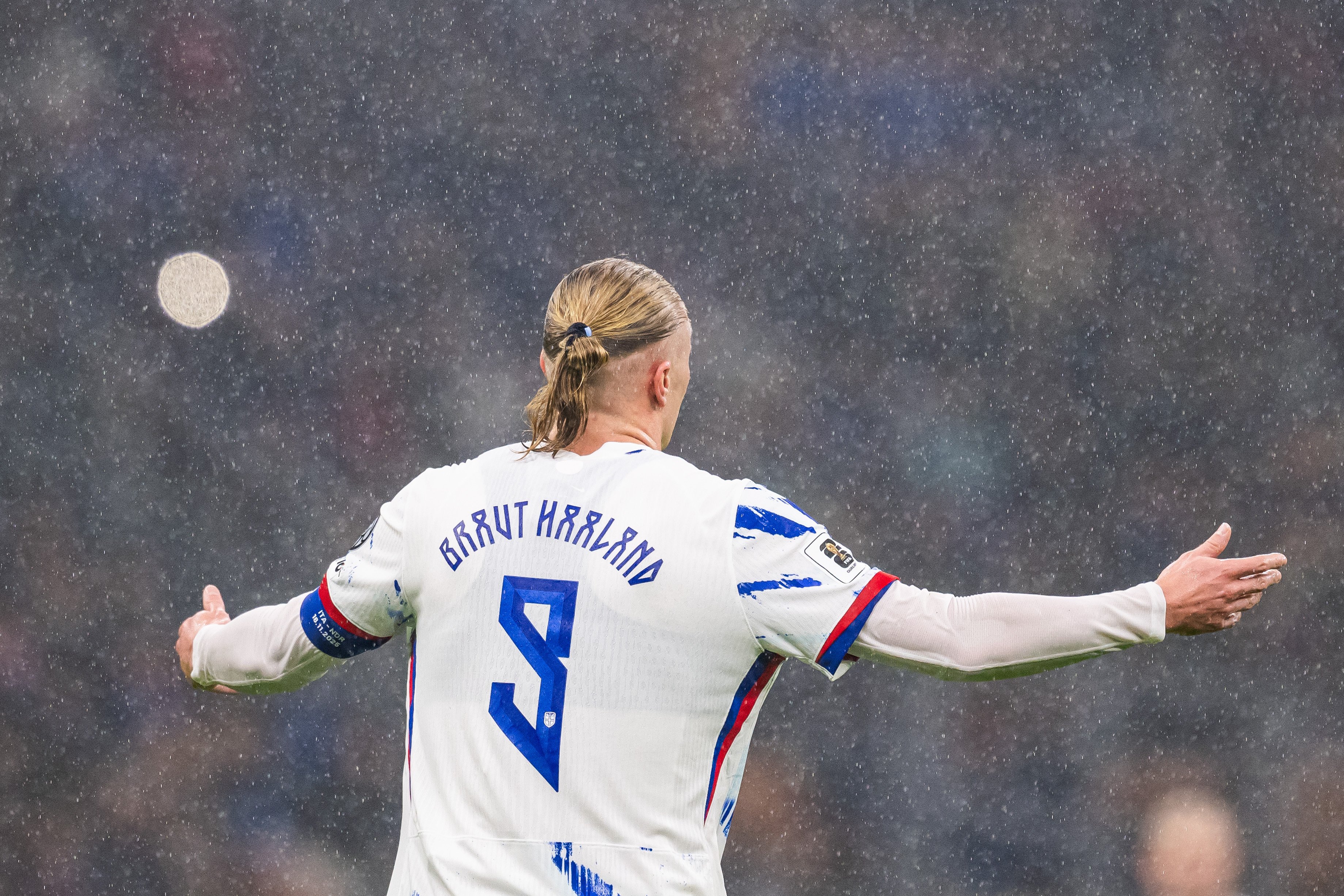 Дубль Холанда принёс сборной Норвегии победу над Италией и прямую путёвку на ЧМ-2026.