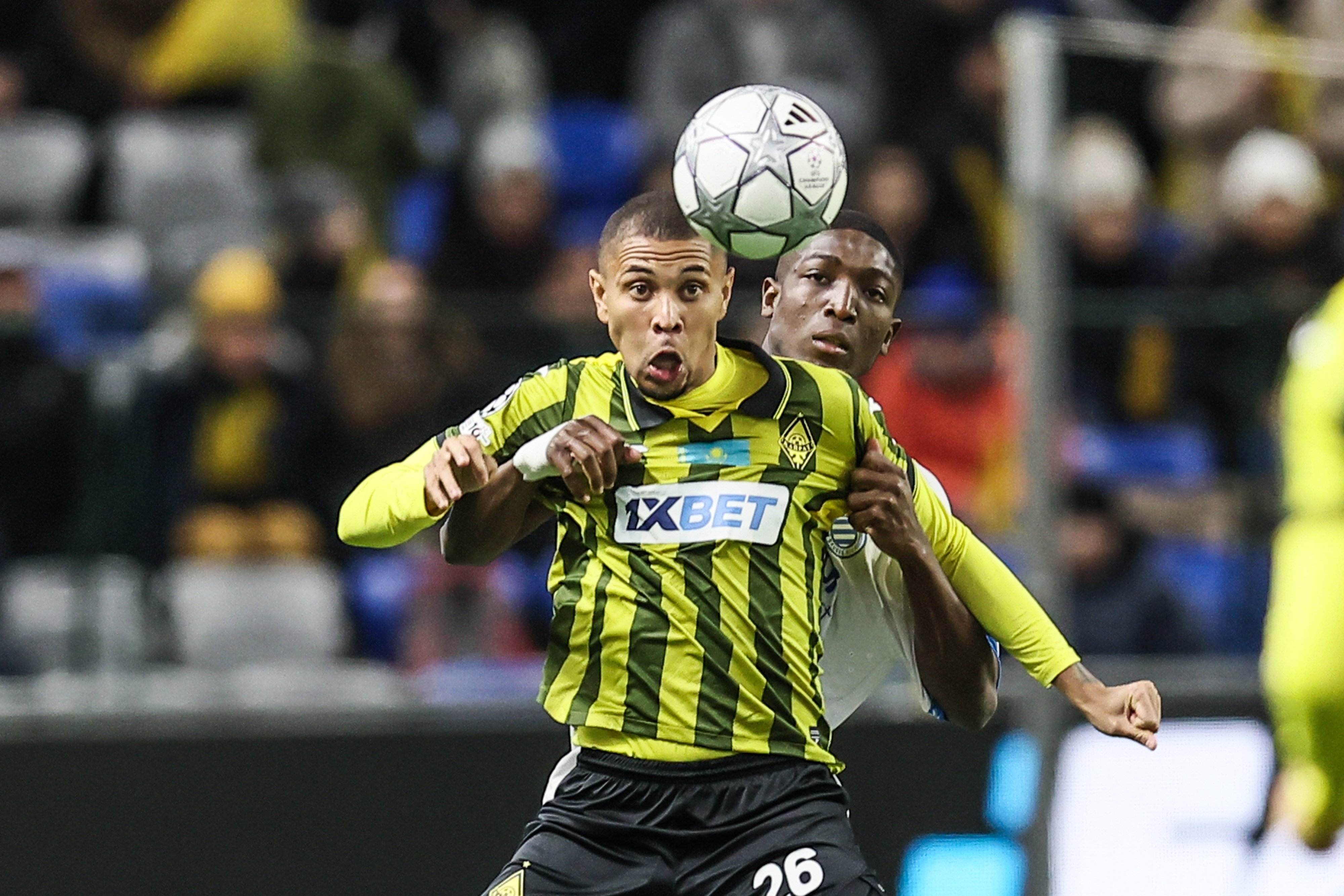 Гол Станковича помог «Брюгге» разгромить «Кайрат» в гостевом матче Лиги чемпионов.