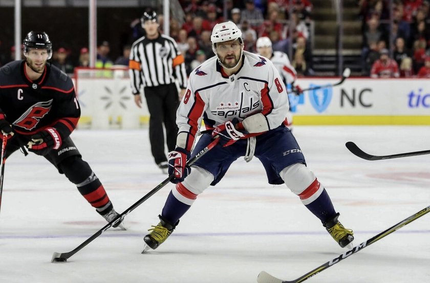 Босс НХЛ сделал заявление о будущем Овечкина.