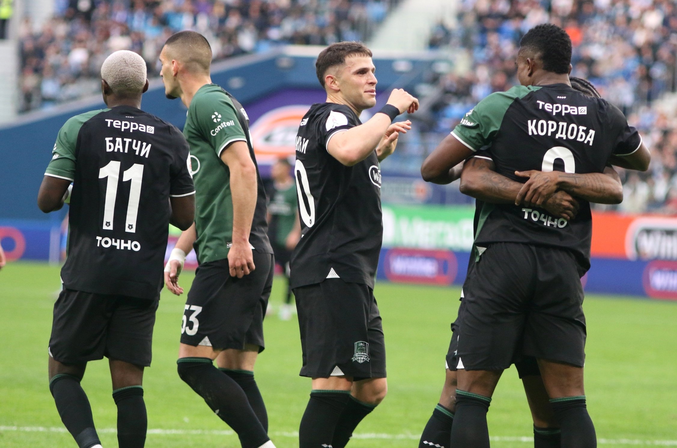 Рекордный гол Кордобы помог «Краснодару» разгромить «Крылья Советов».