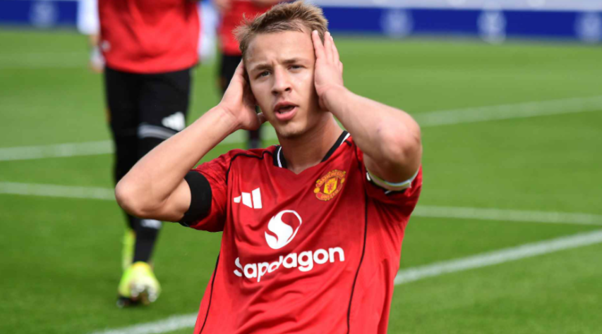 17-летний вингер «МЮ» Ибрагимов сменил спортивное гражданство на российское.