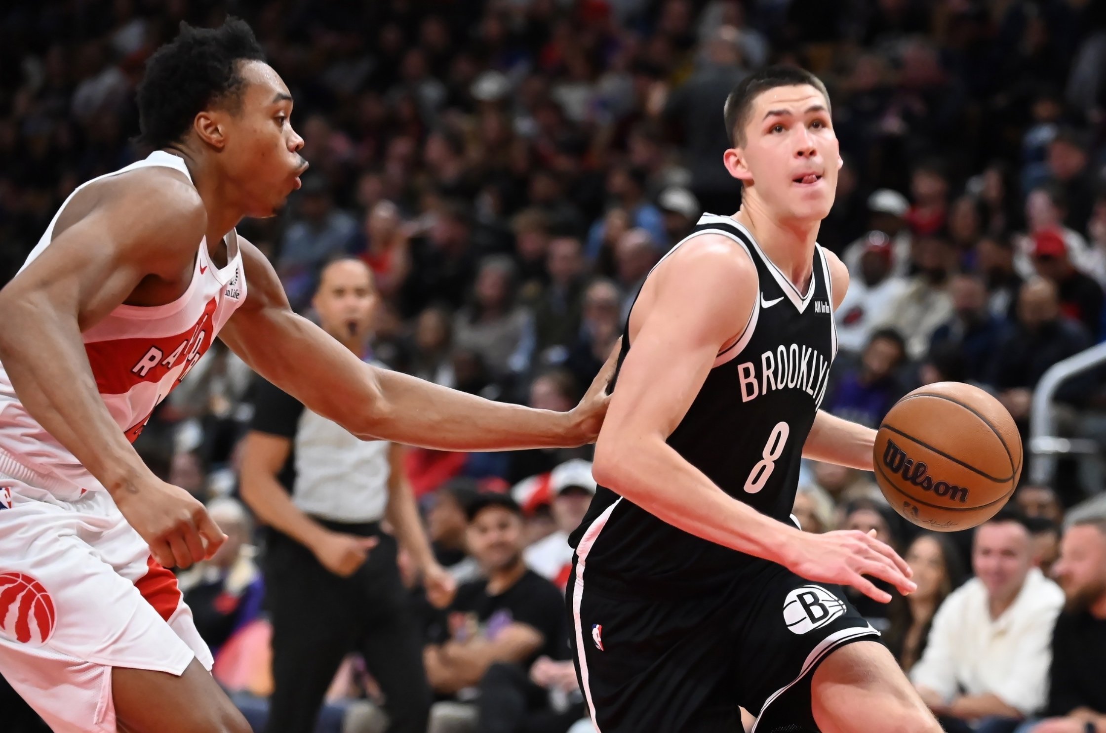 Дёмин набрал 23 очка в матче с «Филадельфией» и обновил личный рекорд результативности в НБА.