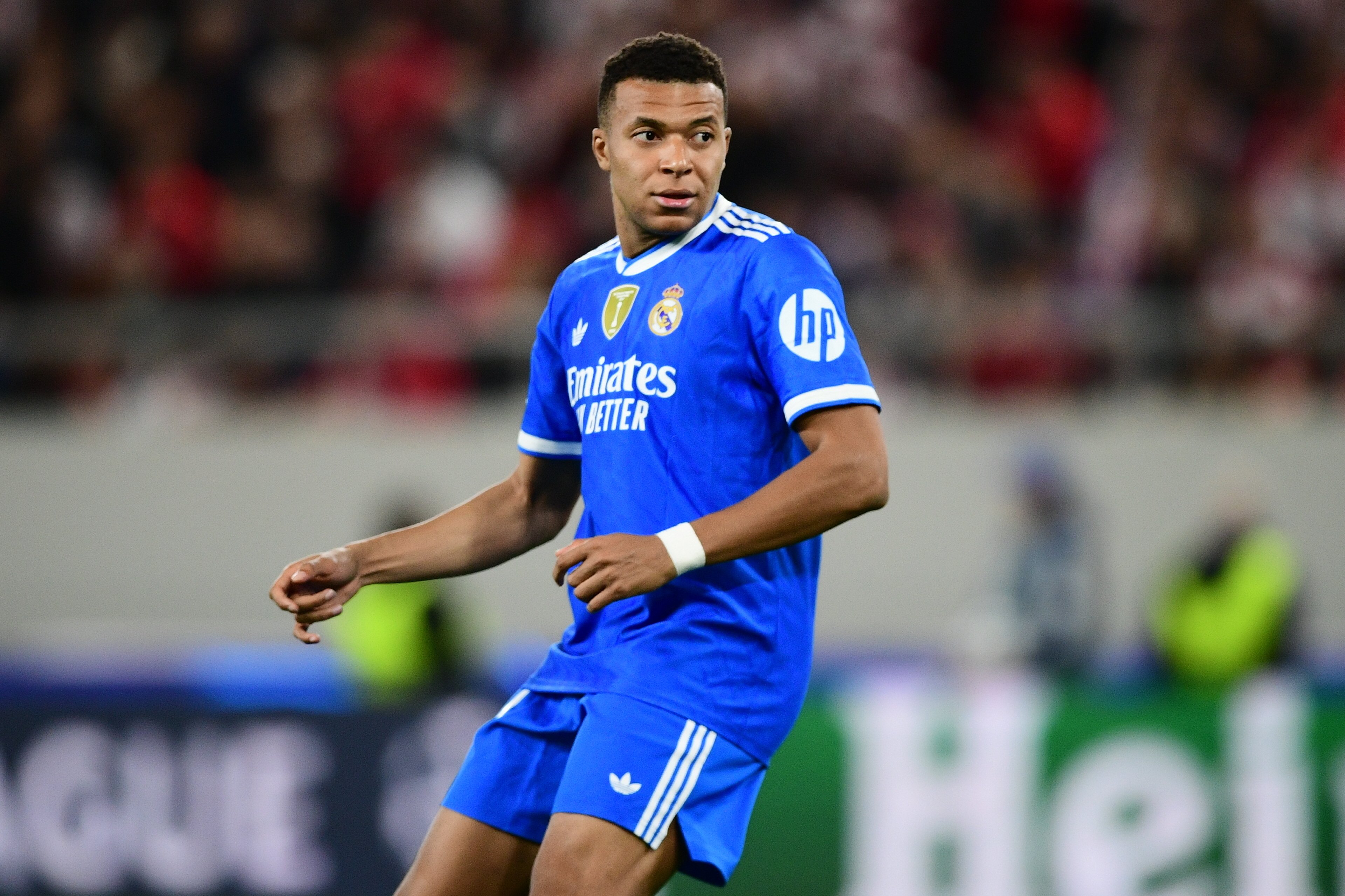 Мбаппе оформил хет-трик за семь минут в матче Лиги чемпионов с «Олимпиакосом».