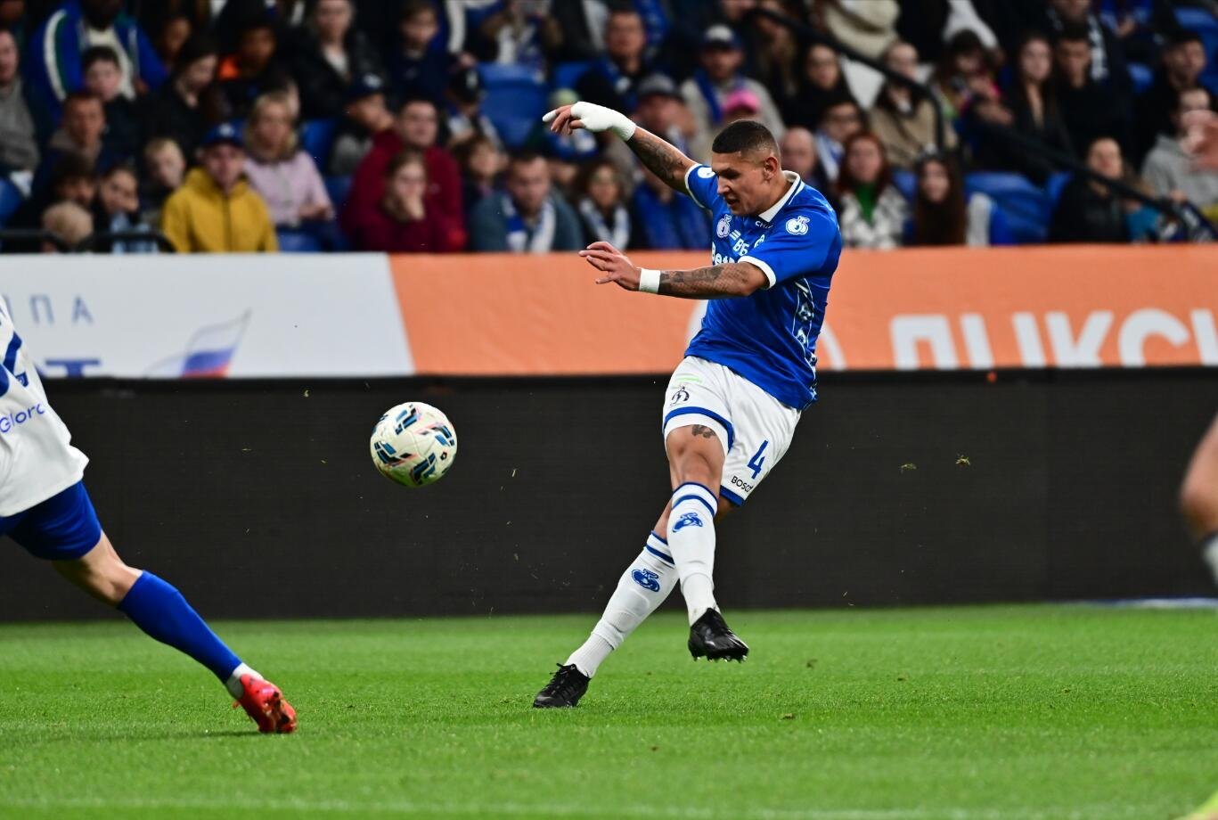 «Динамо» проиграло китайскому «Чэнду» на товарищеском турнире в ОАЭ.