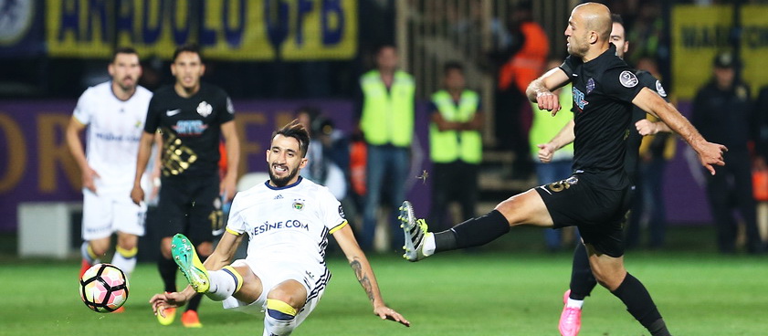 Osmanlıspor FK - Fenerbahçe İstanbul. Pontul lui Karbacher