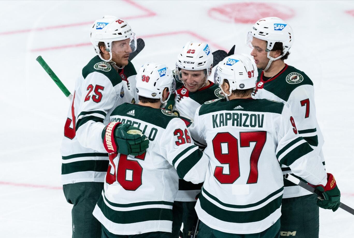 «Миннесота» по буллитам одолела «Каролину», Капризов, Юров и Свечников набрали очки.