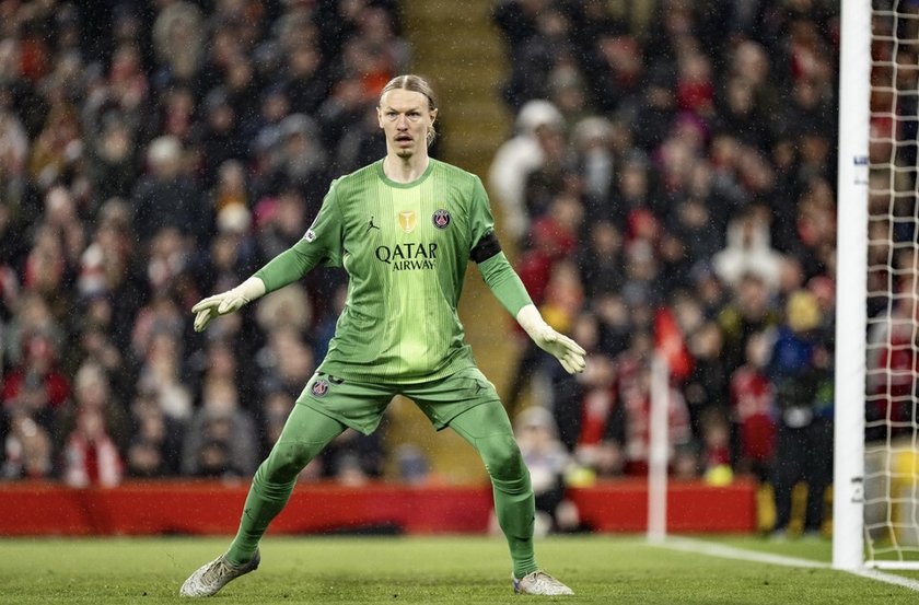 Луис Энрике на тренировке ПСЖ