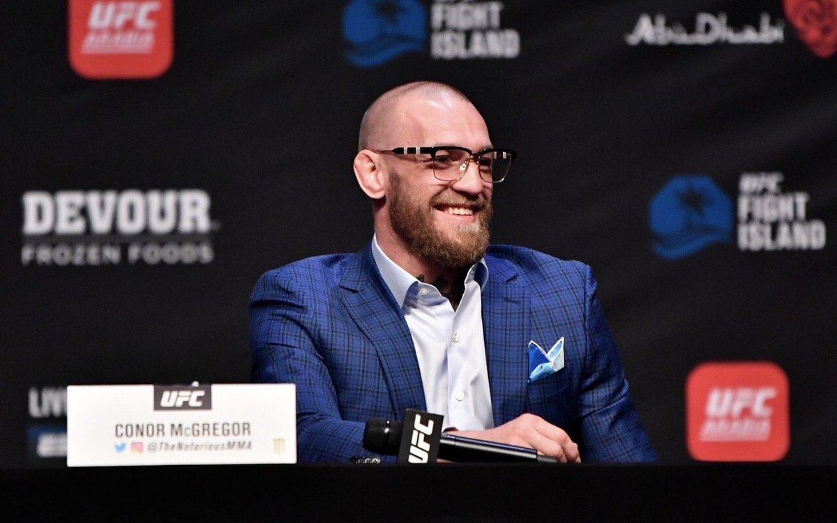 Макгрегор и Холлоуэй сделали вес перед боем на UFC 329: видео.