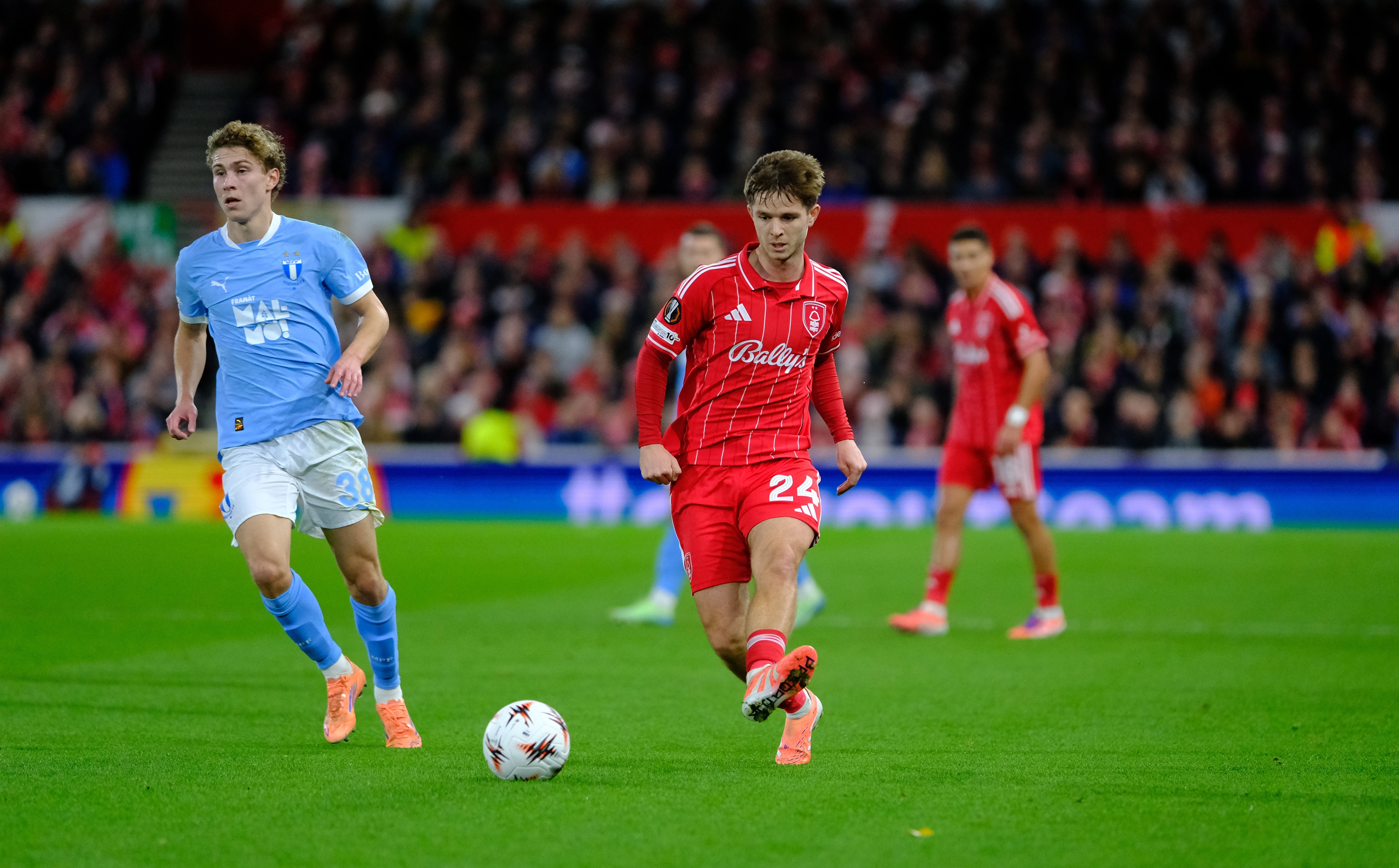 «Ноттингем» разгромил «Мальмё» в Лиге Европы.