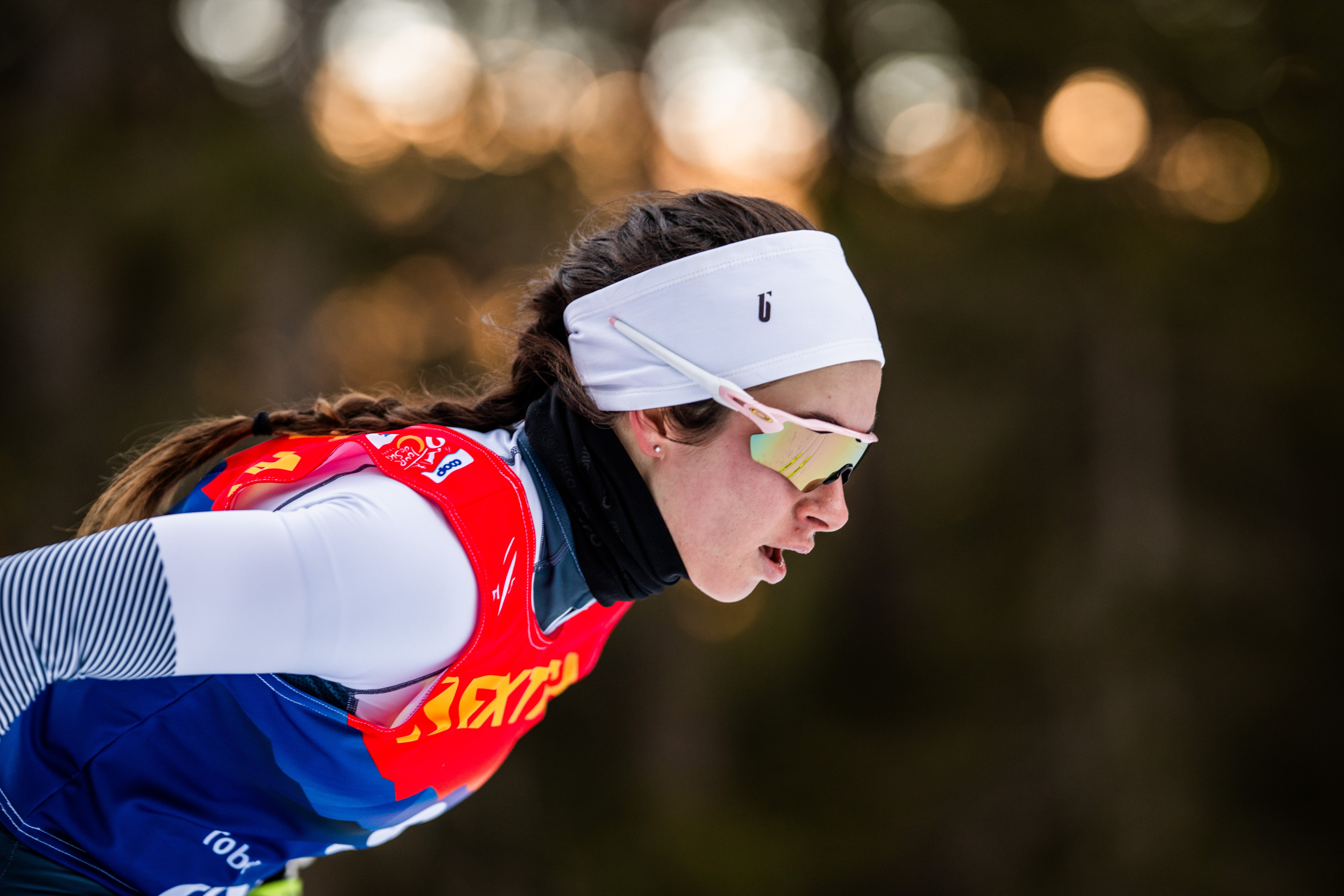 Непряева финишировала восьмой в масс-старте на «Тур де Ски».