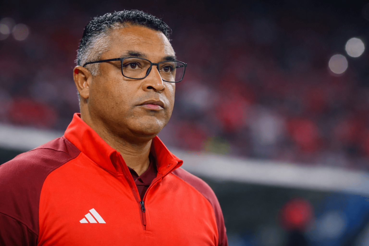 Derrota no Clássico contra o Grêmio Encerra Ciclo de Roger Machado no Inter