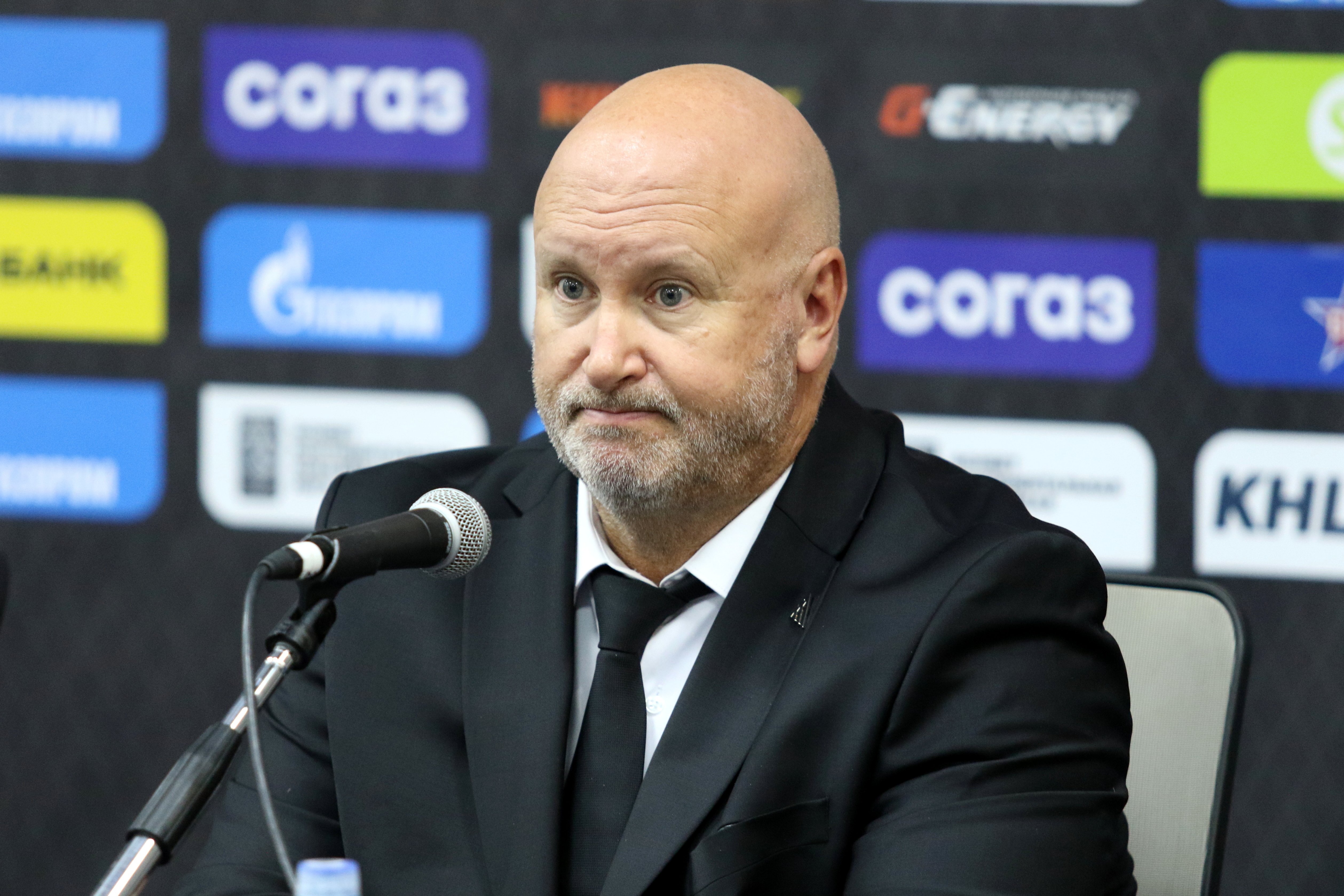 Бенуа Гру покинет пост главного тренера «Трактора».