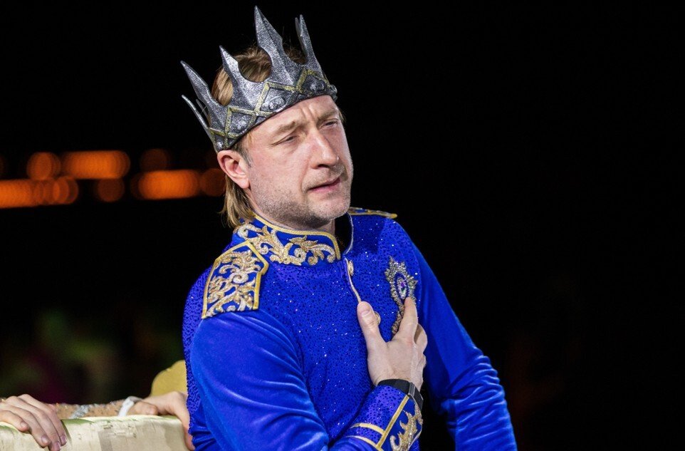 «Спорт вне политики». Плющенко — о сборах фигуристов из девяти стран