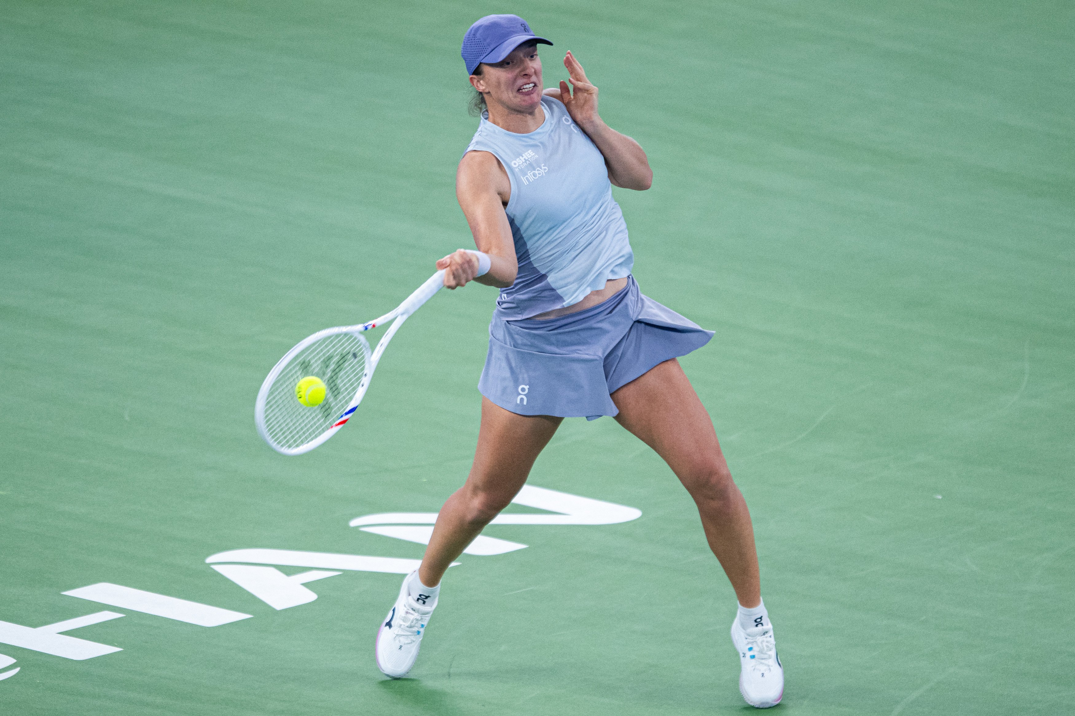 Ига Швёнтек стартовала на Итоговом турнире-2025 с разгромной победы.