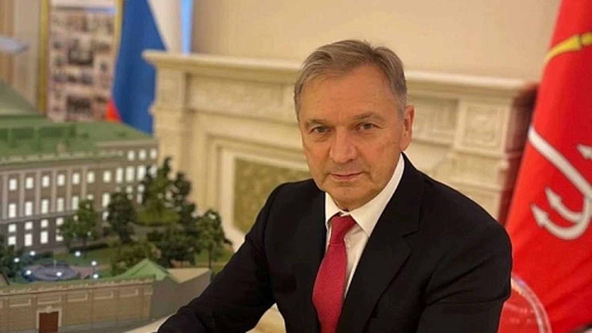 72-летний депутат из Петербурга сыграет в матче Кубке России по футболу.