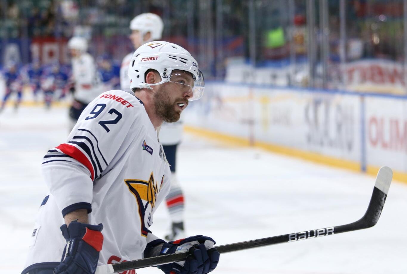 Дебютная шайба Кузнецова помогла «Металлургу» разгромить «Сочи» в КХЛ.