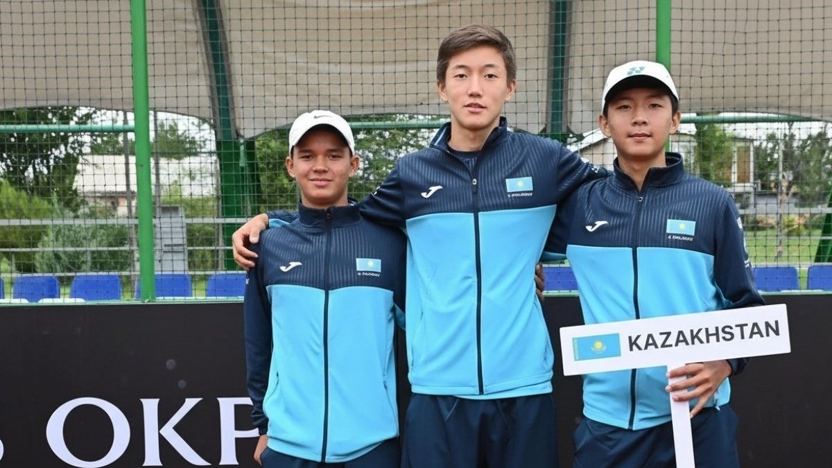 Три казахстанца сыграют в основной сетке Juniors Australian Open 2026.