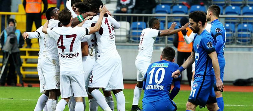 Kasımpaşa SK - Trabzonspor. Pontul lui Karbacher
