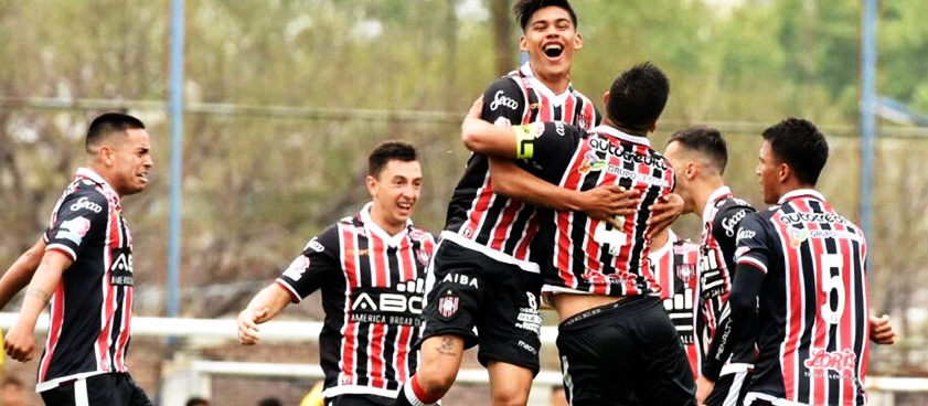 Boca Juniors - Chacarita Juniors. Pontul lui Karbacher