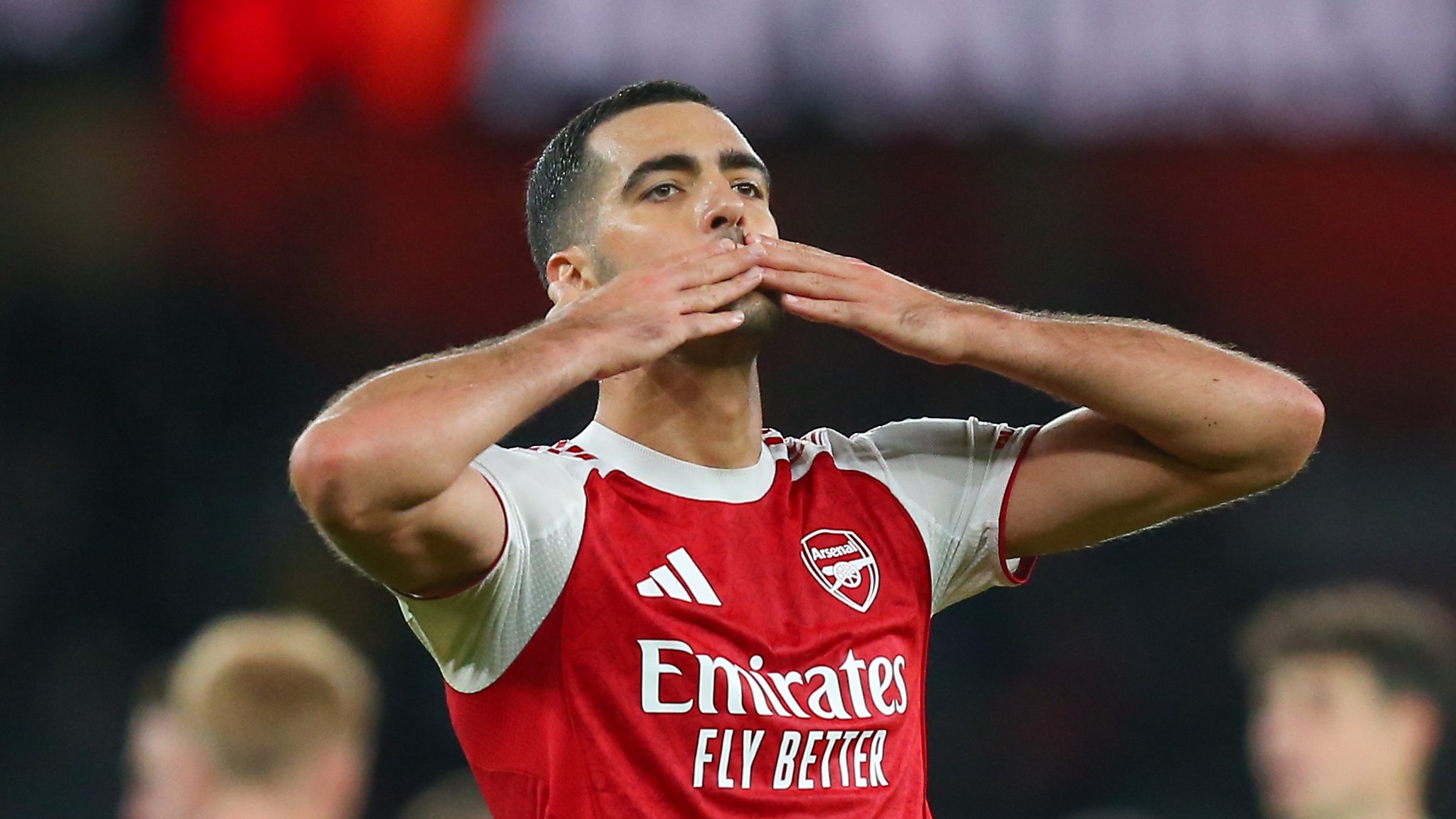 Дубль Мерино принёс «Арсеналу» разгромную победу над «Славией» в Лиге чемпионов.