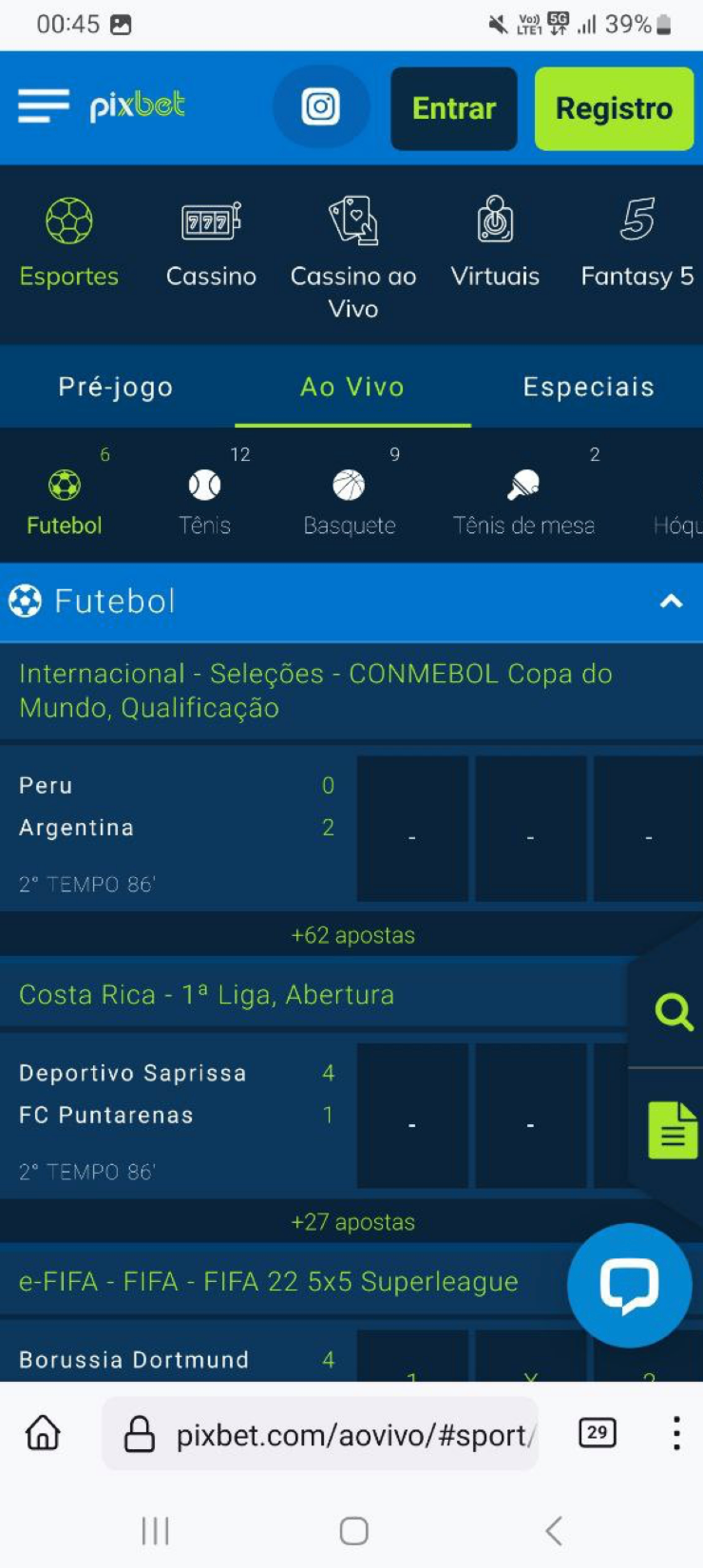 Futebol ao vivo no site mobile da Pixbet.