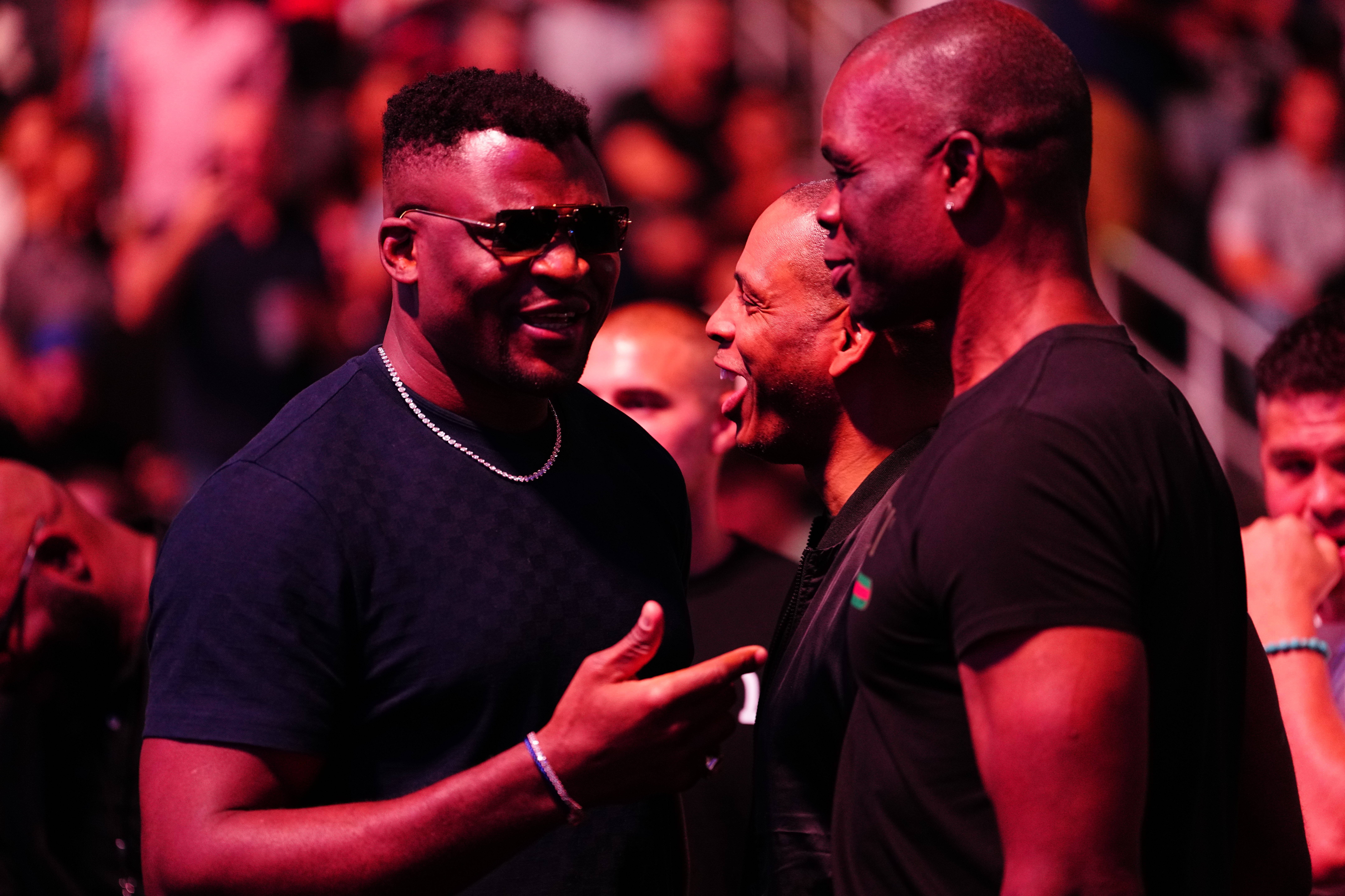 Нганну хочет вернуться в UFC и подраться с Джоном Джонсом на турнире в Белом доме.