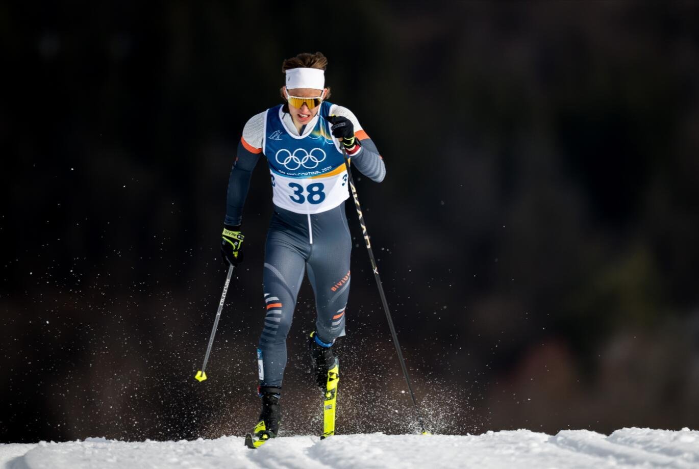 Коростелёв не прошёл квалификацию в спринте на Олимпиаде-2026.