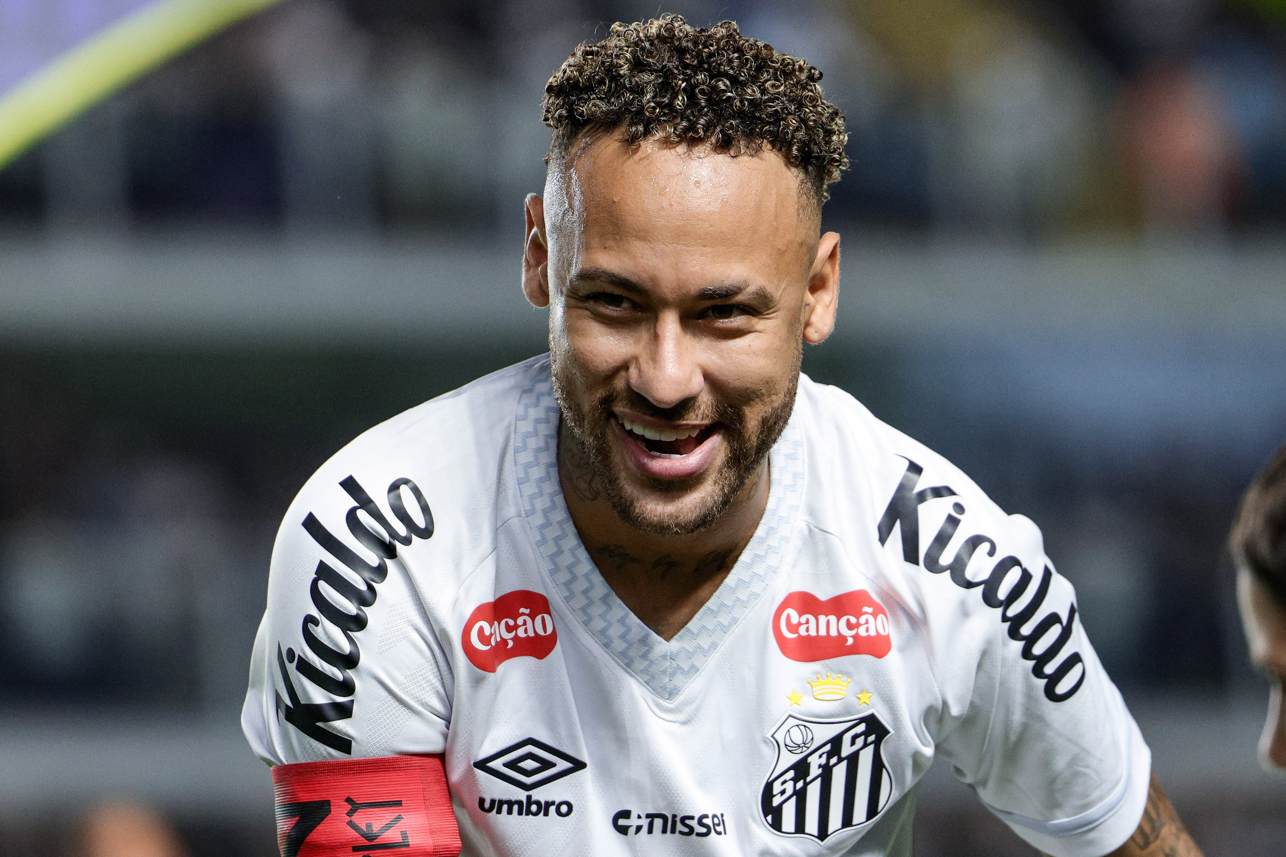 «Неймар какает с открытой дверью». Экс-вратарь «ПСЖ» рассказал о клаустрофобии бразильца.