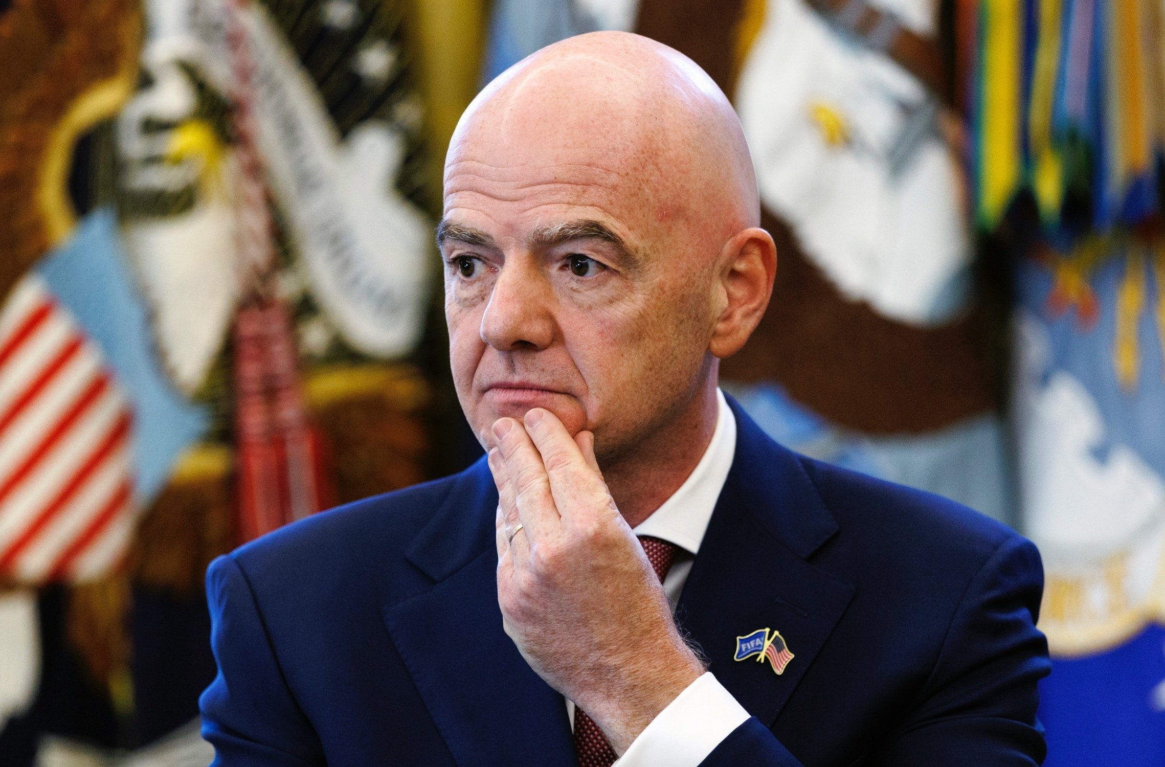 Украина призвала ФИФА не менять позицию по вопросу отстранения россиян.