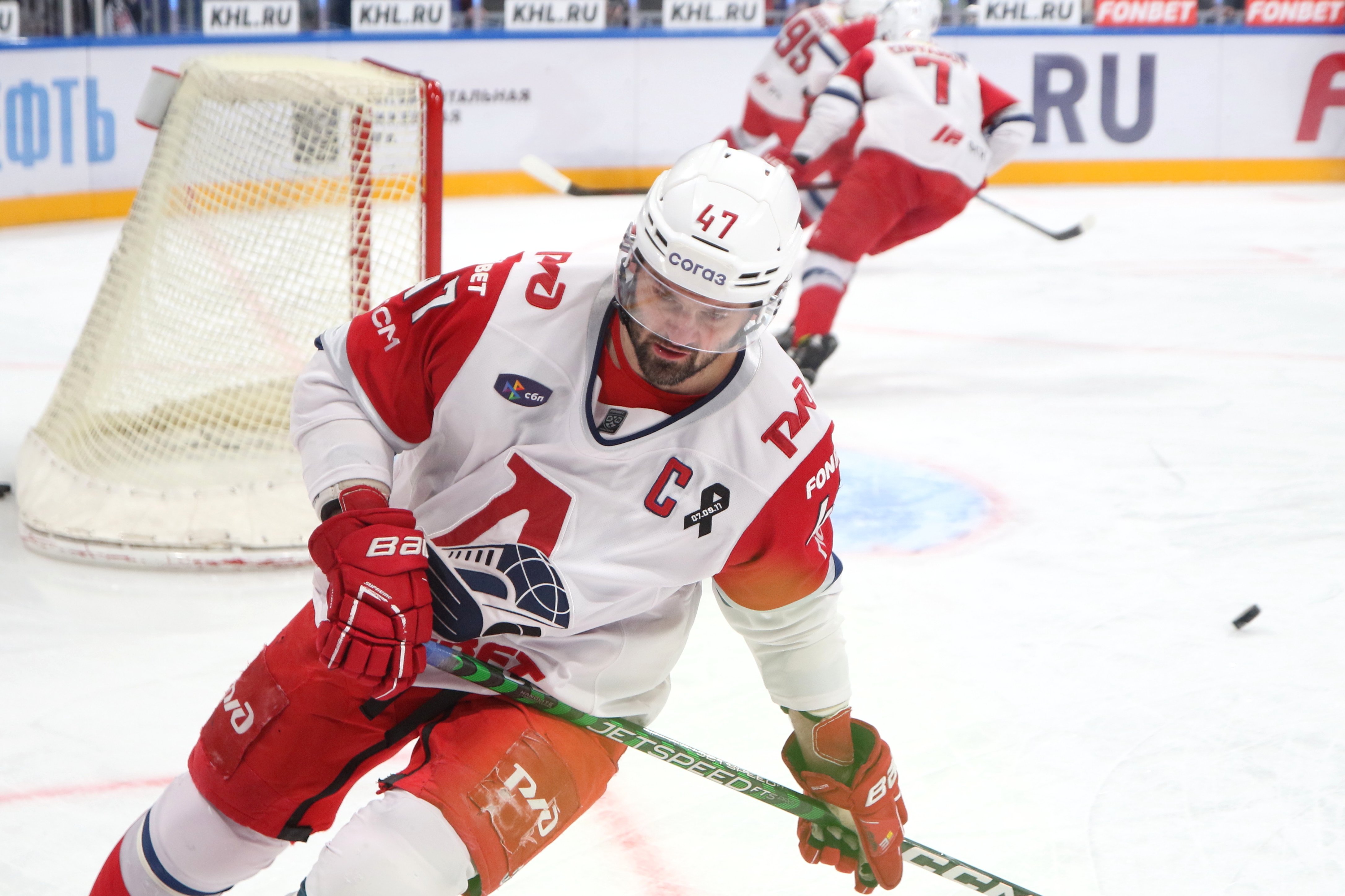 «Локомотив» продлил контракт с 39-летним Радуловым до конца сезона-2026/27.