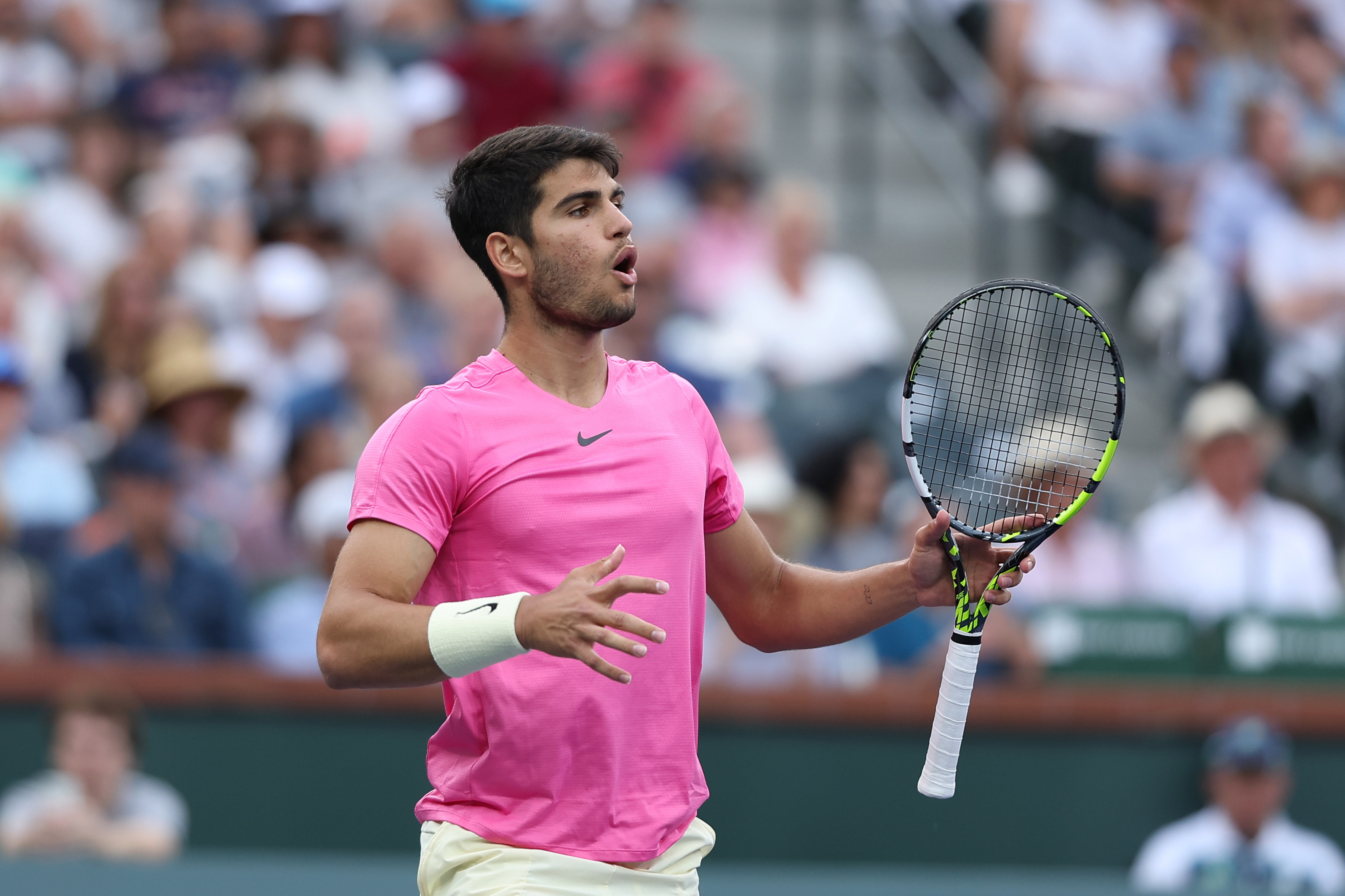 Алькарас победил Арнальди и вышел в четвертьфинал US Open