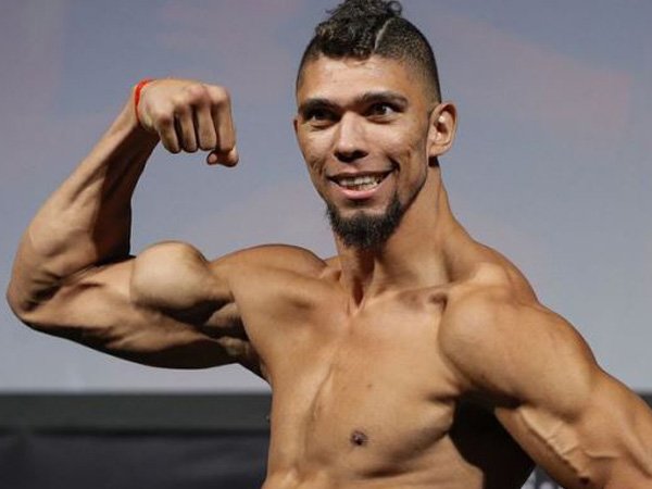 Андрей Музалевский: Крылов - Уокер: ставки и коэффициенты на бой UFC FN 170.