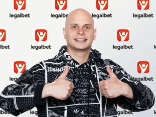 Федор Маслов