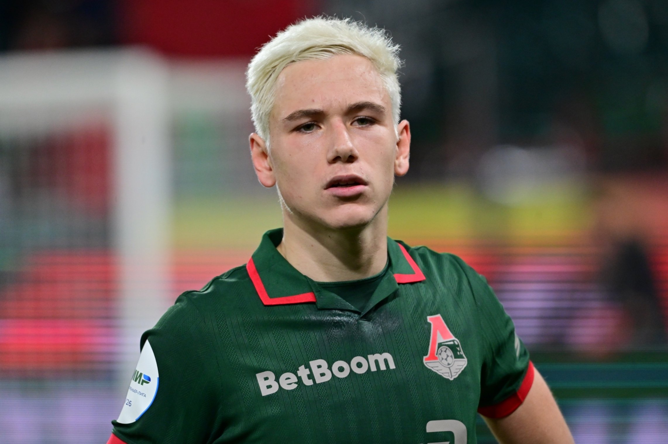 «Локомотив» сыграл вничью с «Ахматом», уступая 0:2 в первом тайме.