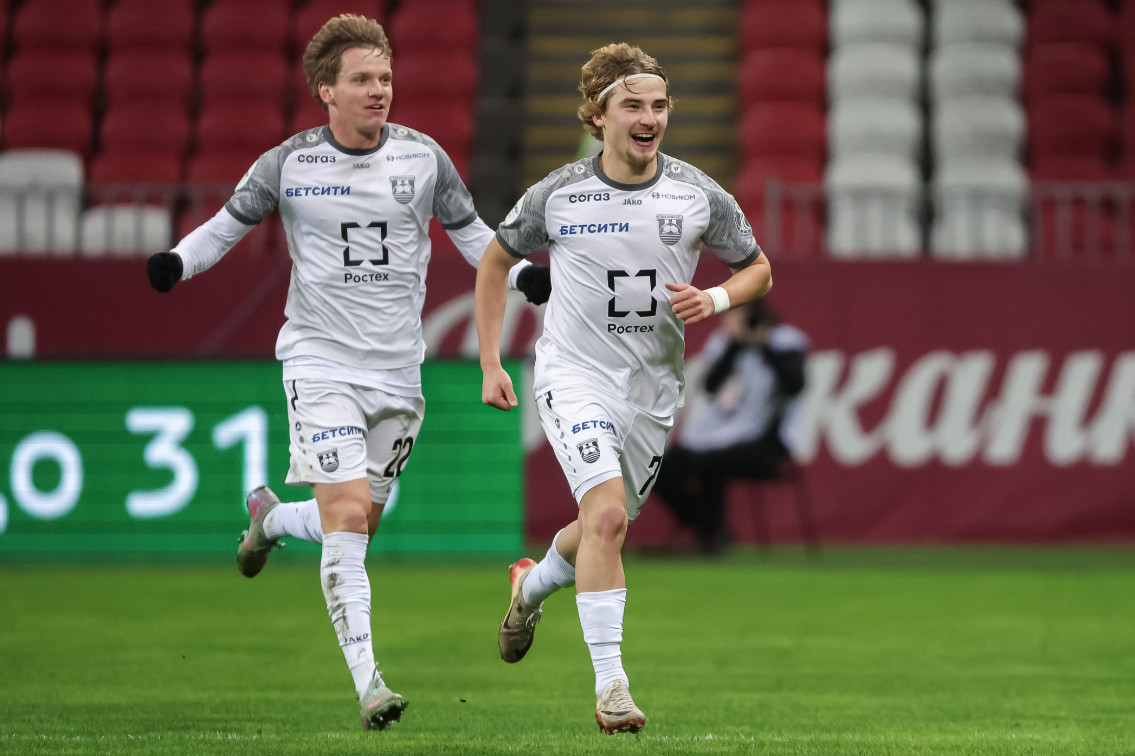 «Балтика» обыграла «Ахмат» и поднялась на четвёртое место в РПЛ.