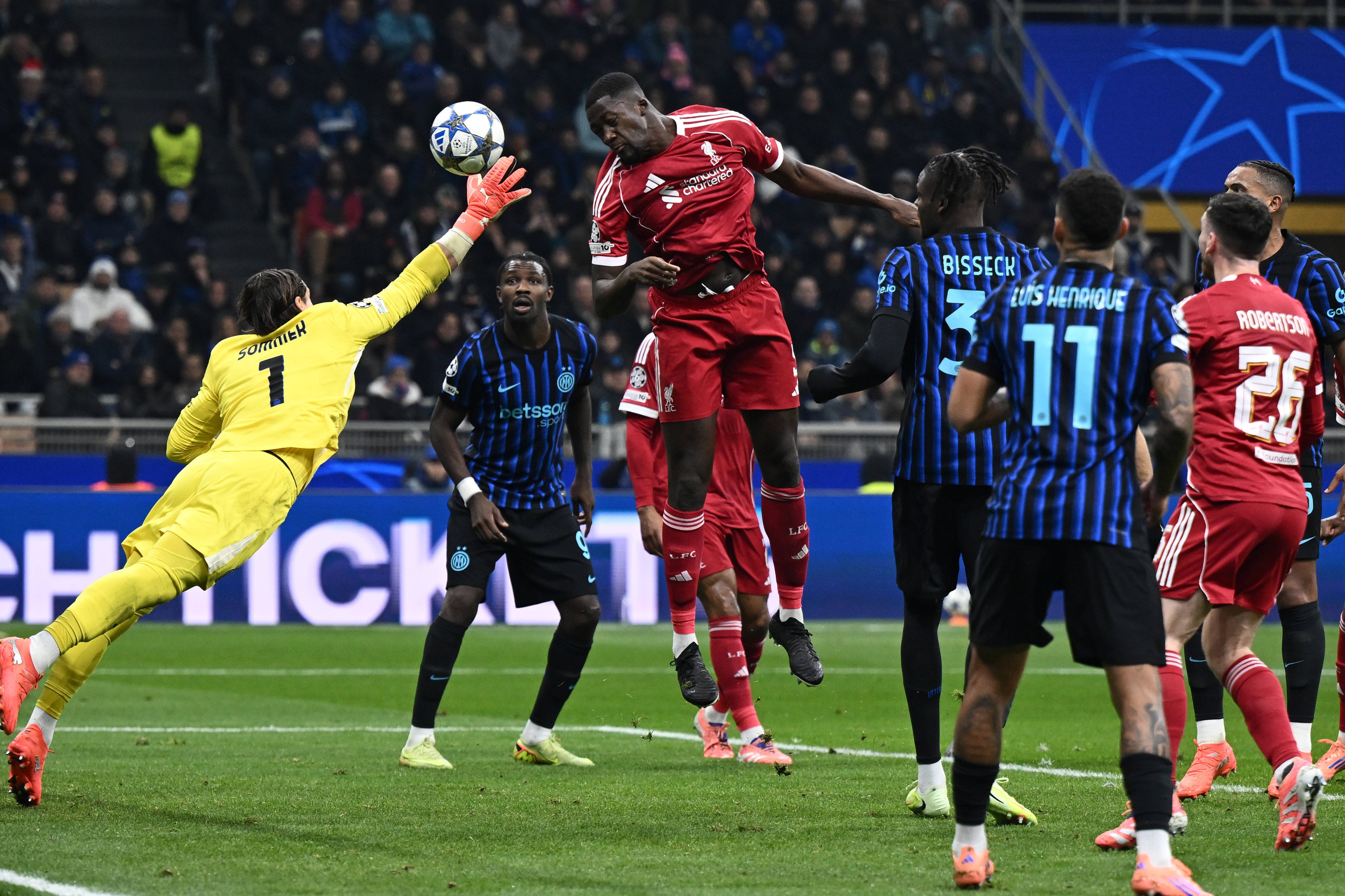 Результаты матчей Лиги чемпионов-2025/26 9 декабря.