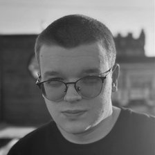 Ярослав Попов