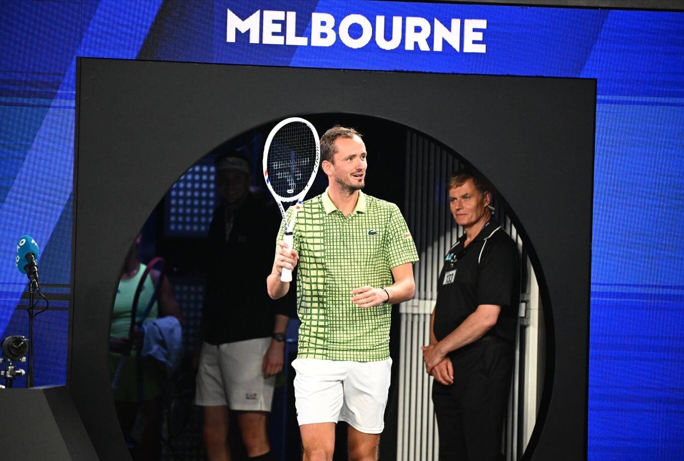 Медведев отыгрался с 0:2 и с «баранкой» победил Марожана в третьем круге Australian Open-2026.