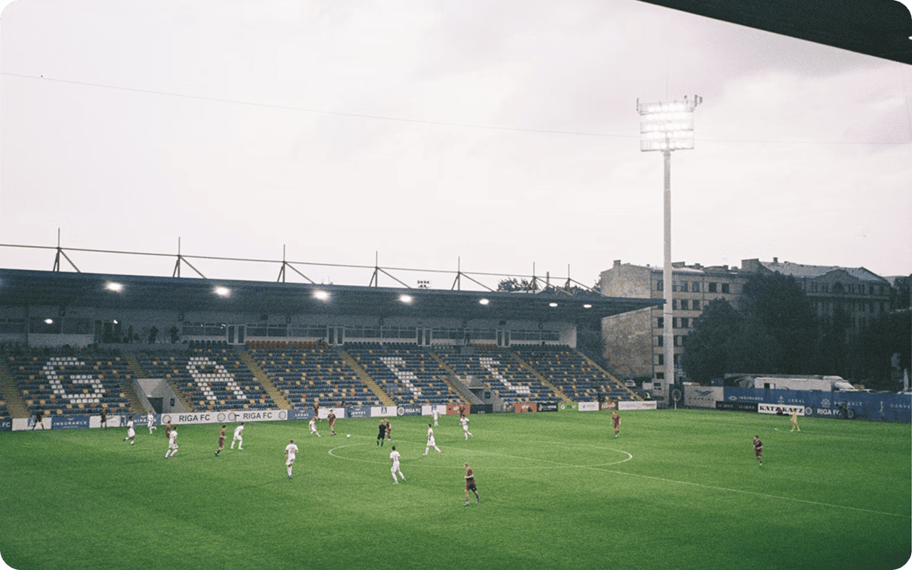 Матч при пустых трибунах