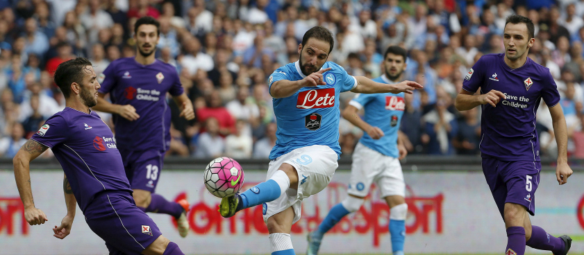 Fiorentina – Nápoles, duelo europeo en la Serie A