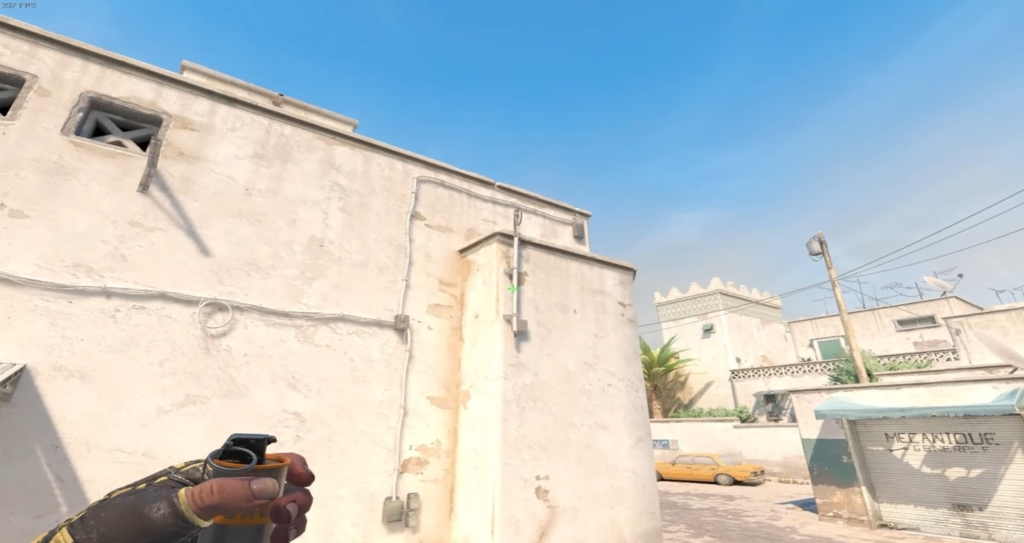 Дым на лонг с Т-спавна.