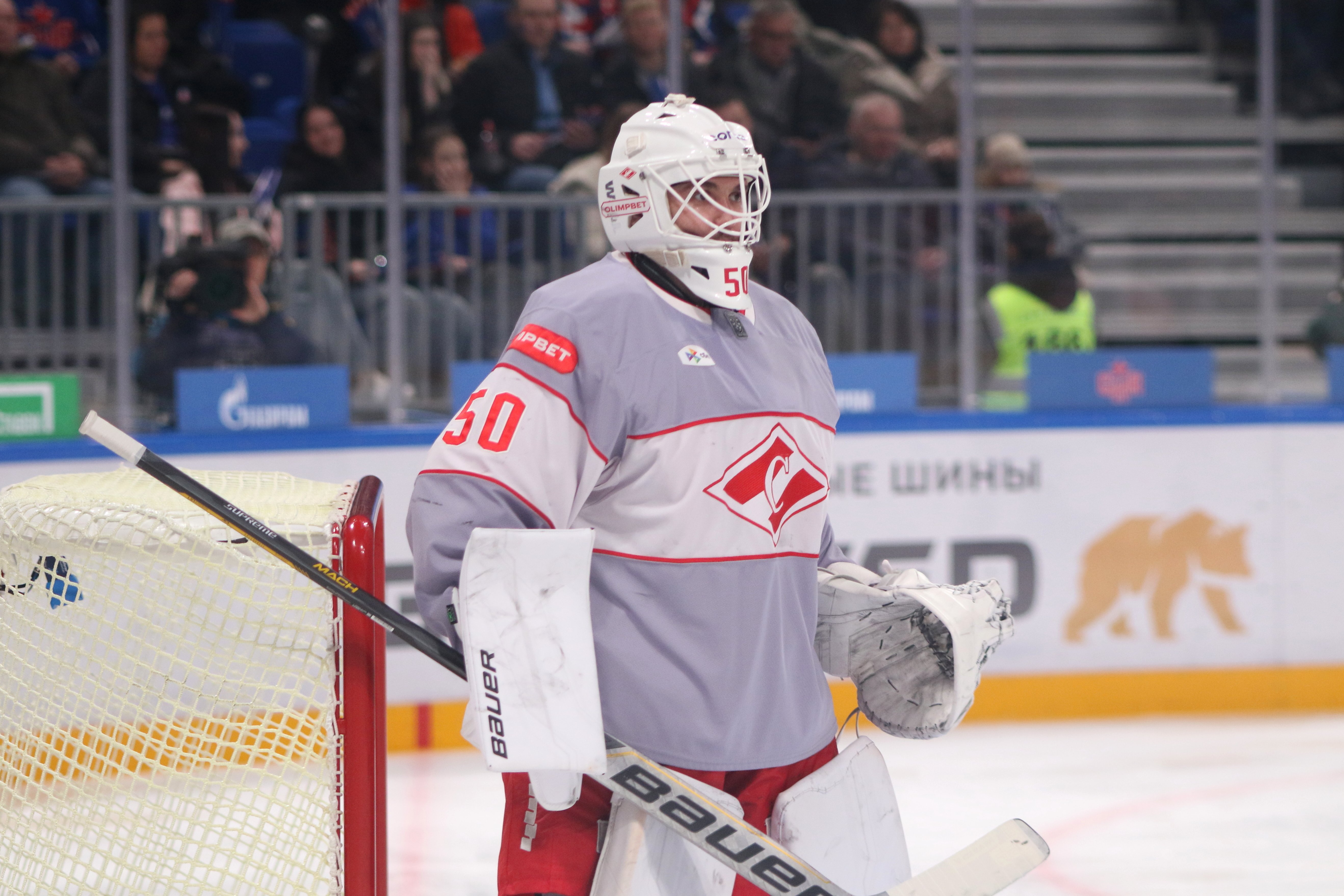 Вратарь «Спартака» Загидулин впервые вошёл в список лучших хоккеистов недели в КХЛ.