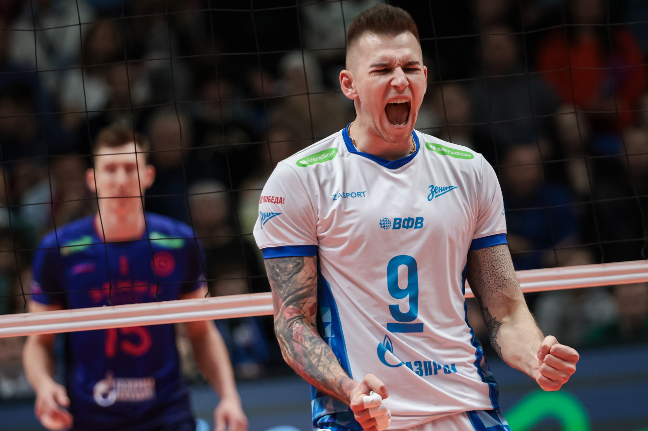 Станислав Василов: Петербургский «Зенит» в гостях уступил «Факелу» в матче Суперлиги.