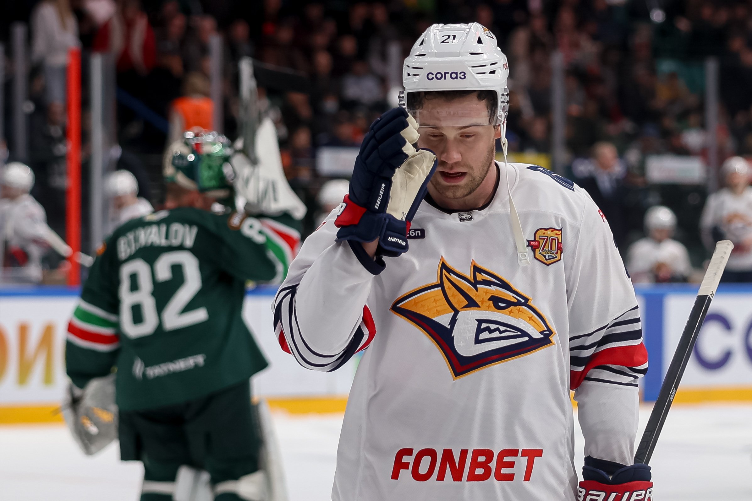 Два игрока «Металлурга» вошли в список лучших хоккеистов недели в КХЛ.